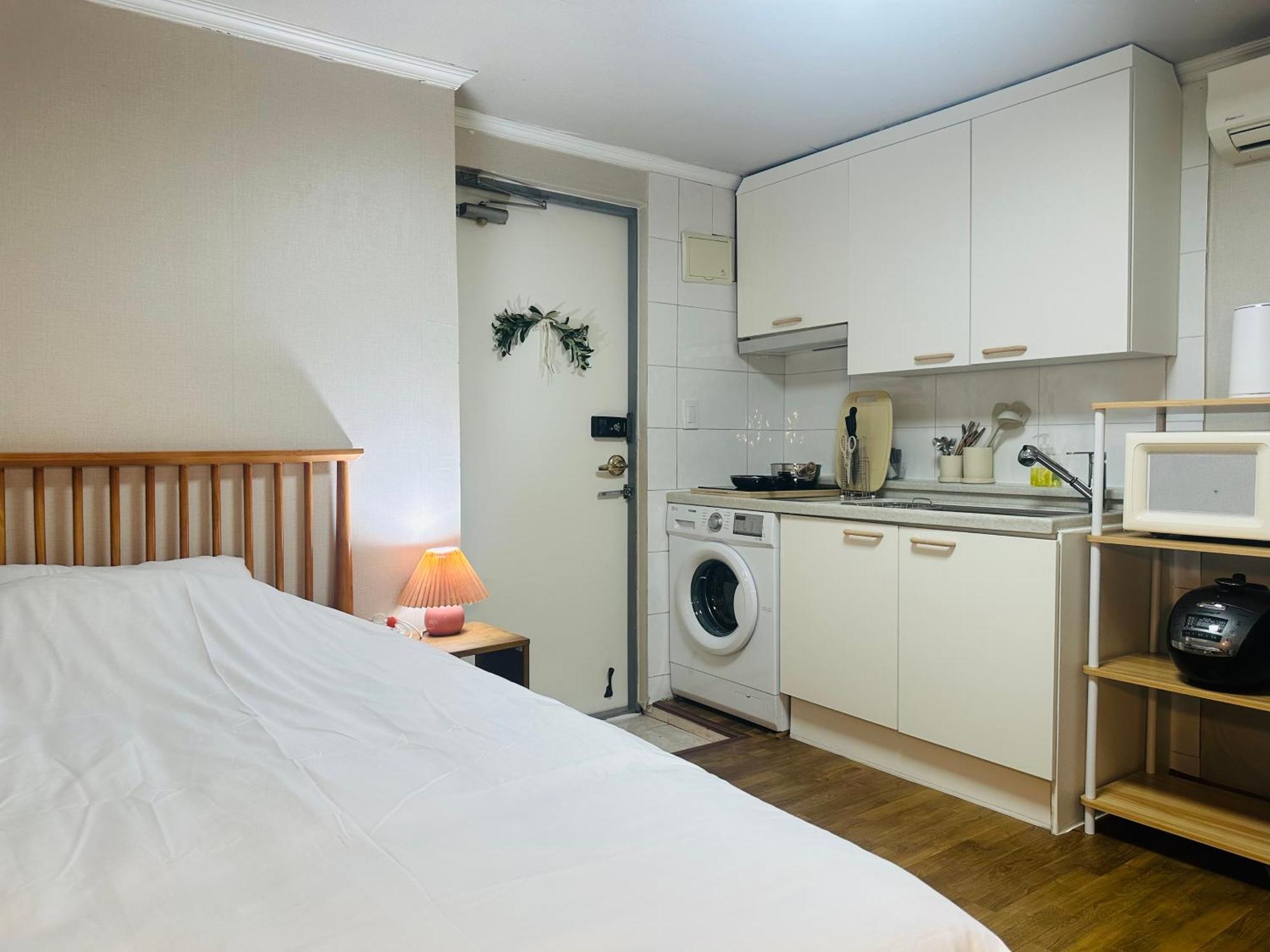 Apartamento Cozy Corner Gangnam, Suseo, Ilwon-dong, Samsung Hospital, A 7-minute Walk From Daecheong Statio *